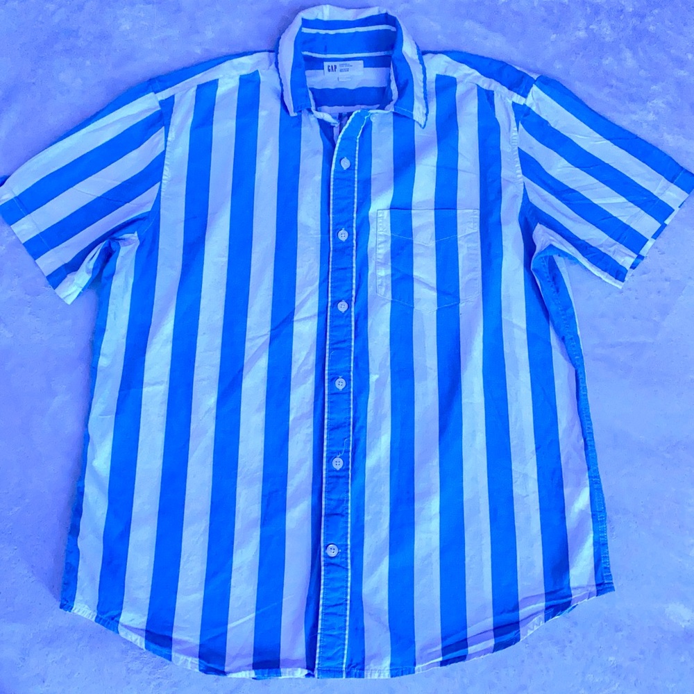 Short Sleeved Casual Shirt 👔